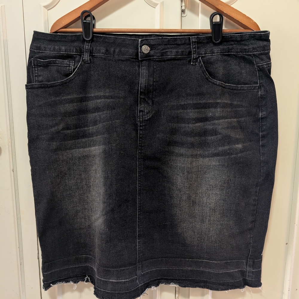 The Main Street Exchange - Black Denim Skirt